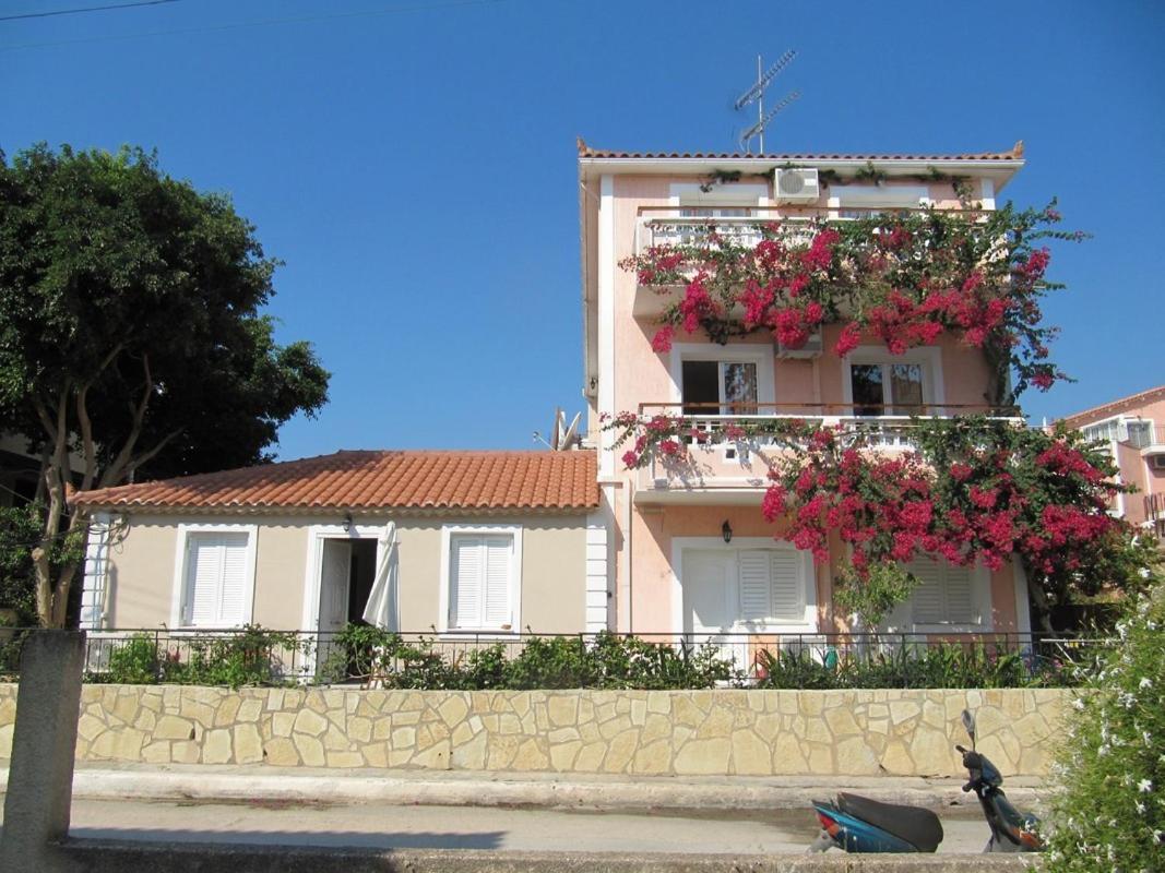 Apartment Theodora & Skala (Kefalonia)