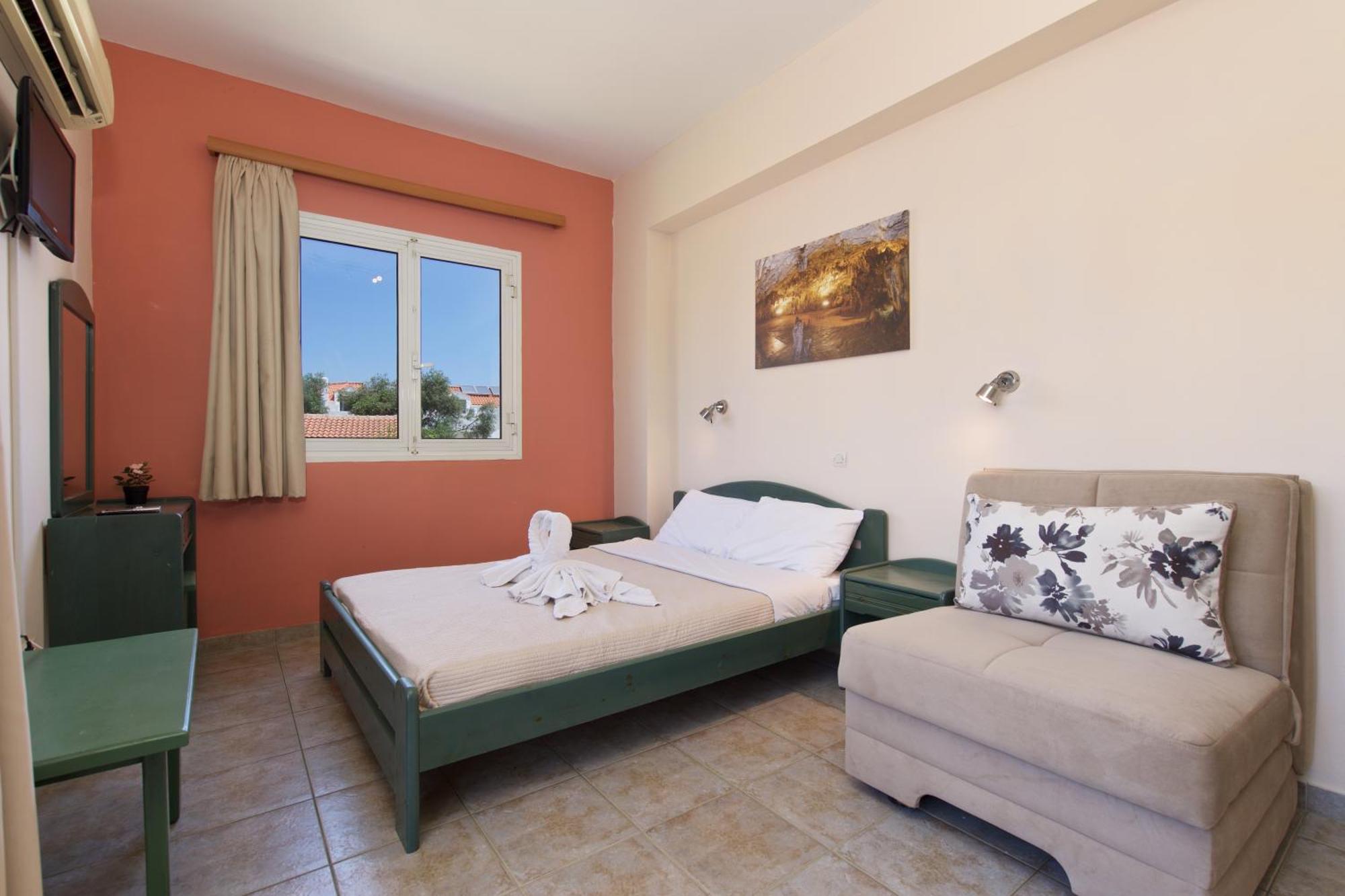 Apartment Theodora &
