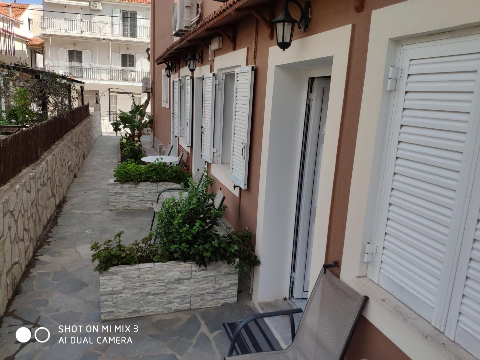 Theodora & Apartment